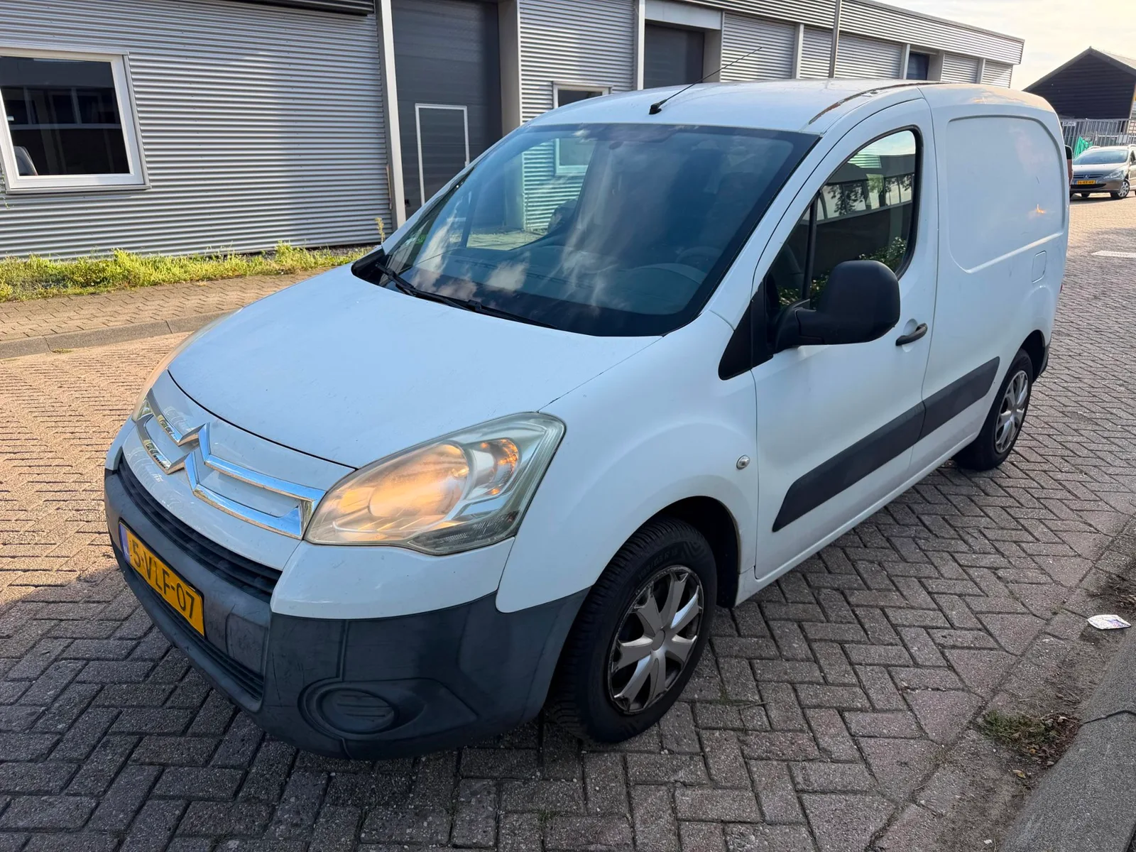 Citroën Berlingo (2011) — foto 1