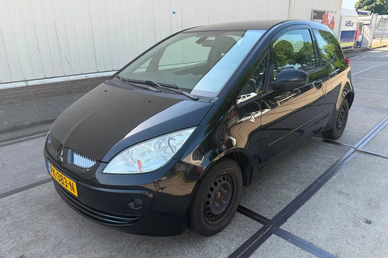 Mitsubishi Colt (2007)