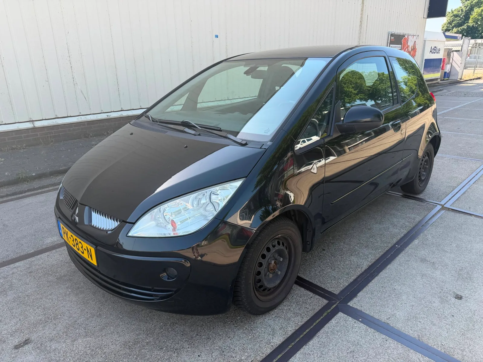 Mitsubishi Colt (2007) — foto 1