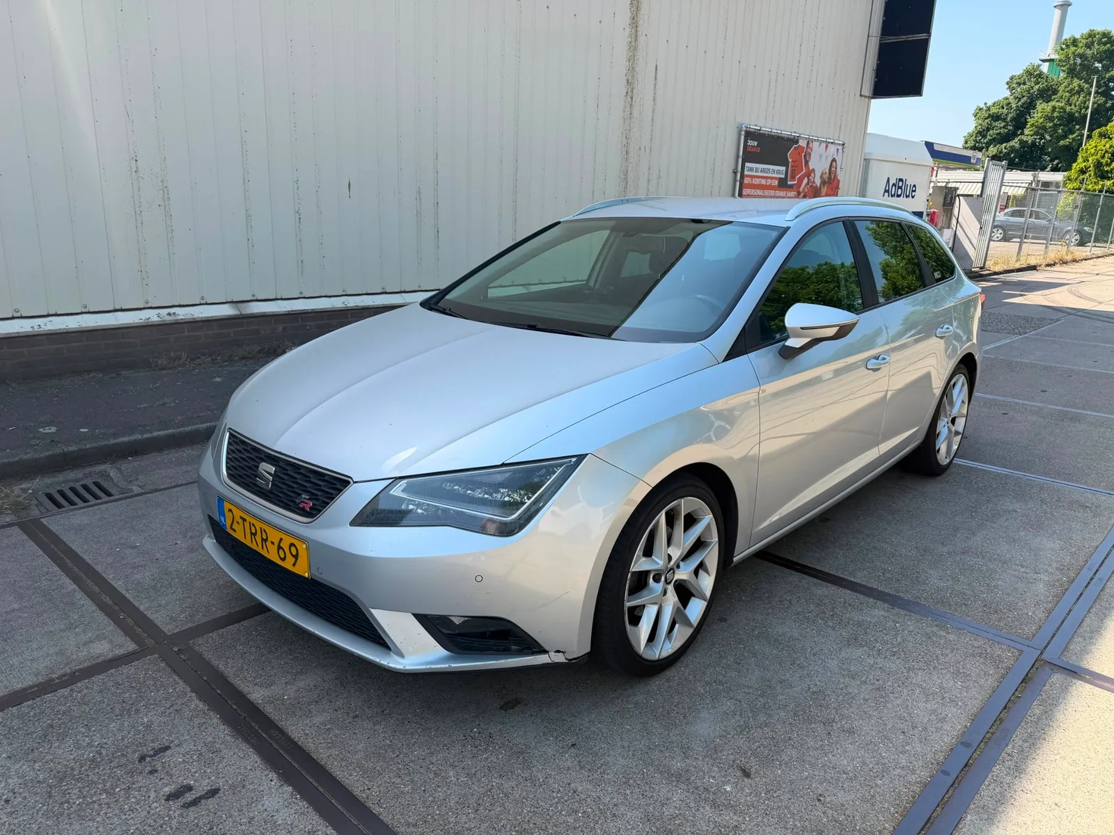 SEAT Leon (2014) — foto 1