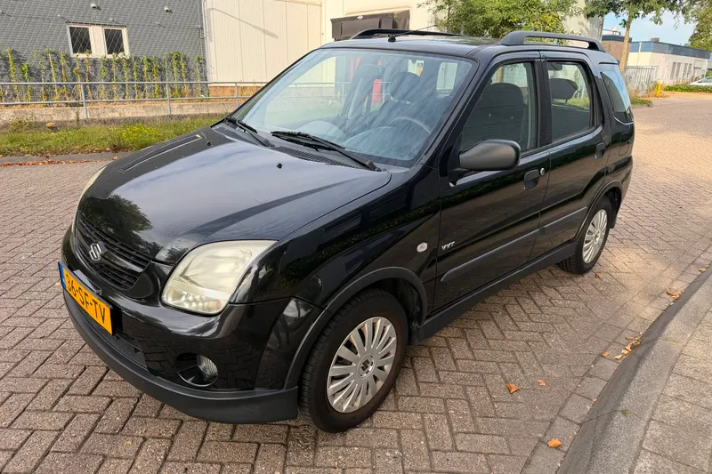 Suzuki Ignis (2005)