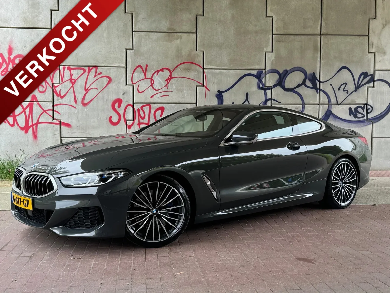 BMW 8-Serie (2019) — foto 1