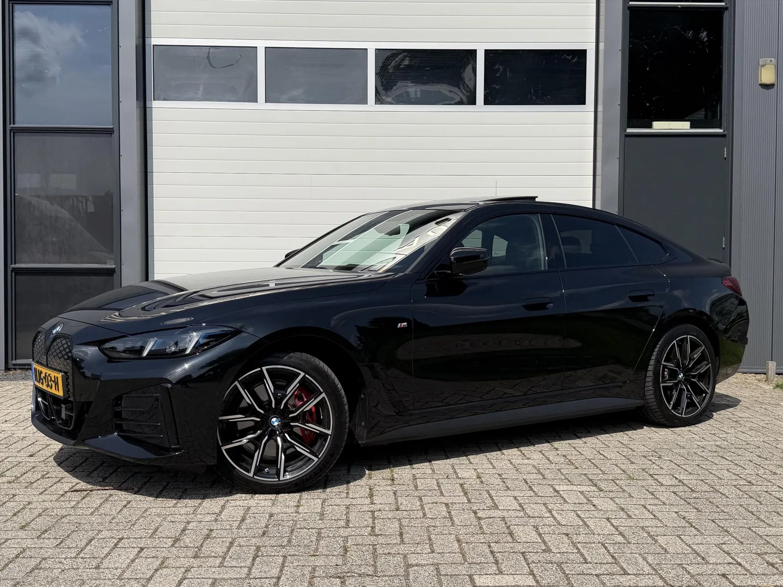 BMW i4 (2025) — foto 1