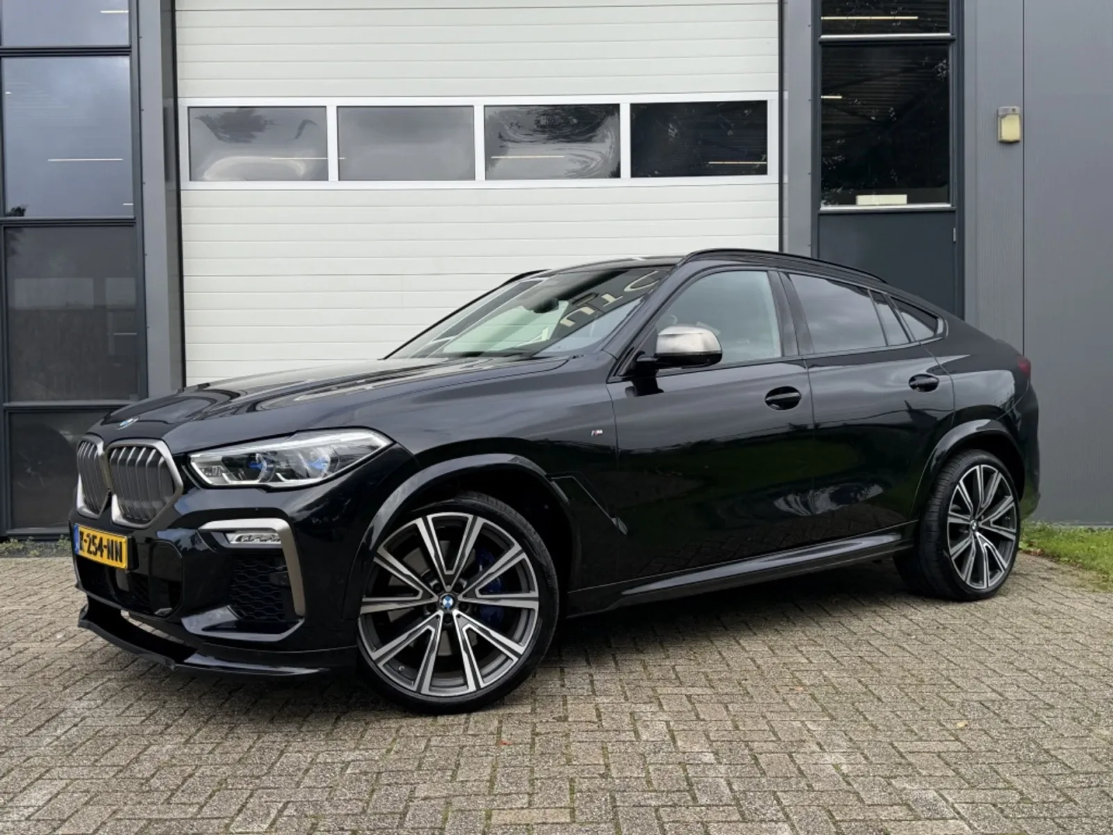 BMW X6 (2020) — foto 1