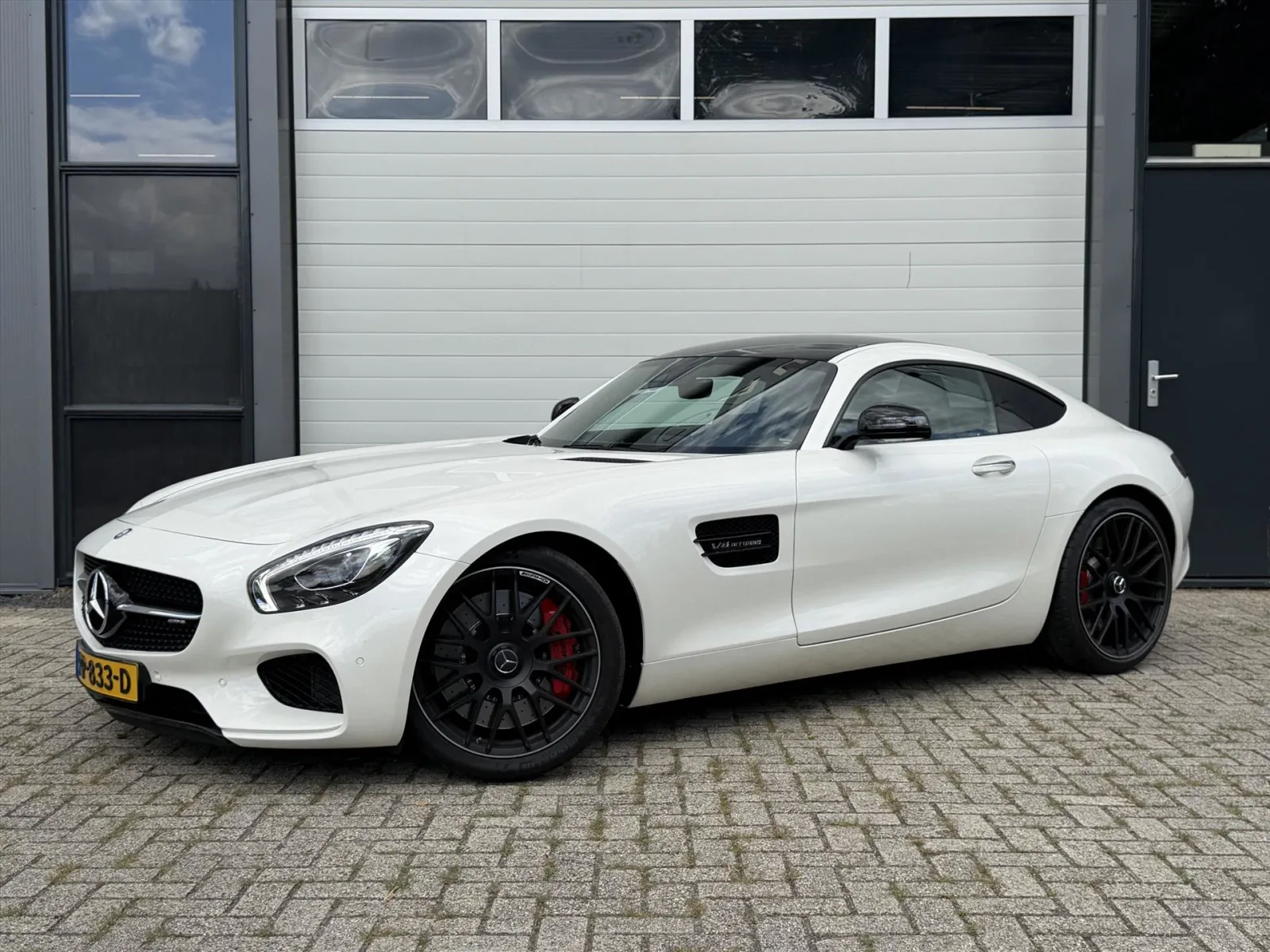 Mercedes-Benz GT (2017) — foto 1