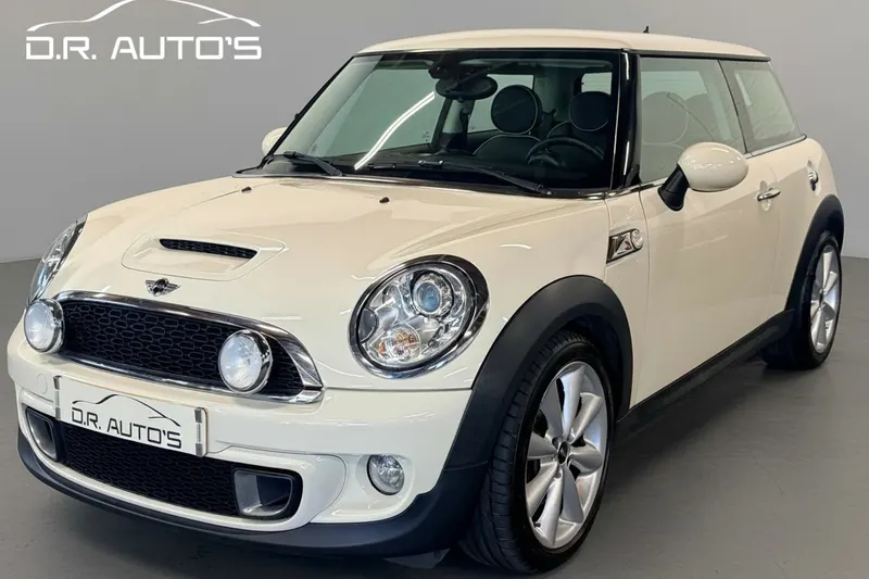 MINI Cooper S (2012)