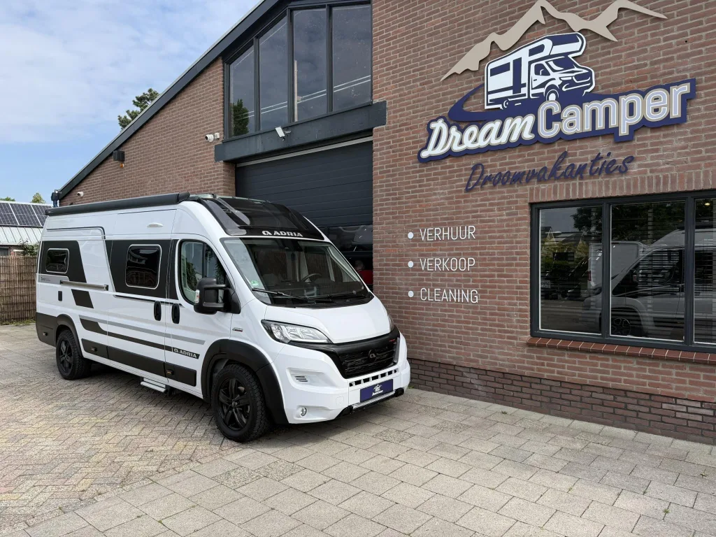 Adria Twin (2022) — foto 1