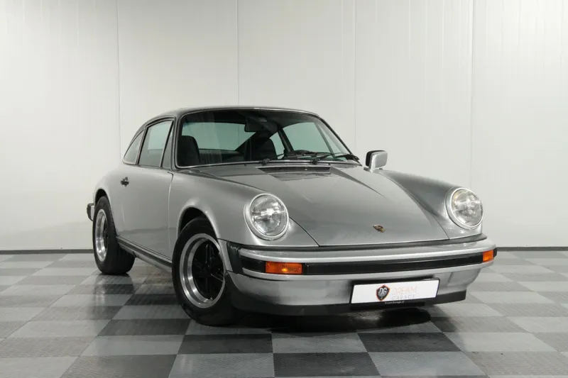 Porsche 911 (1977)