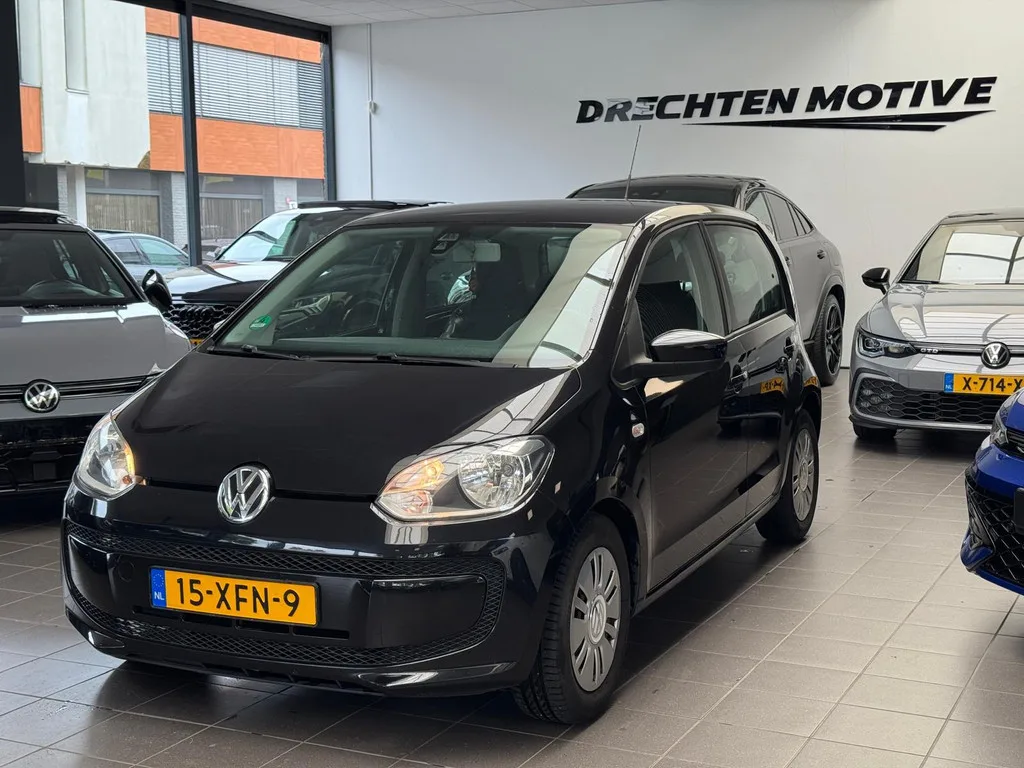 Volkswagen Up! (2012) — foto 1
