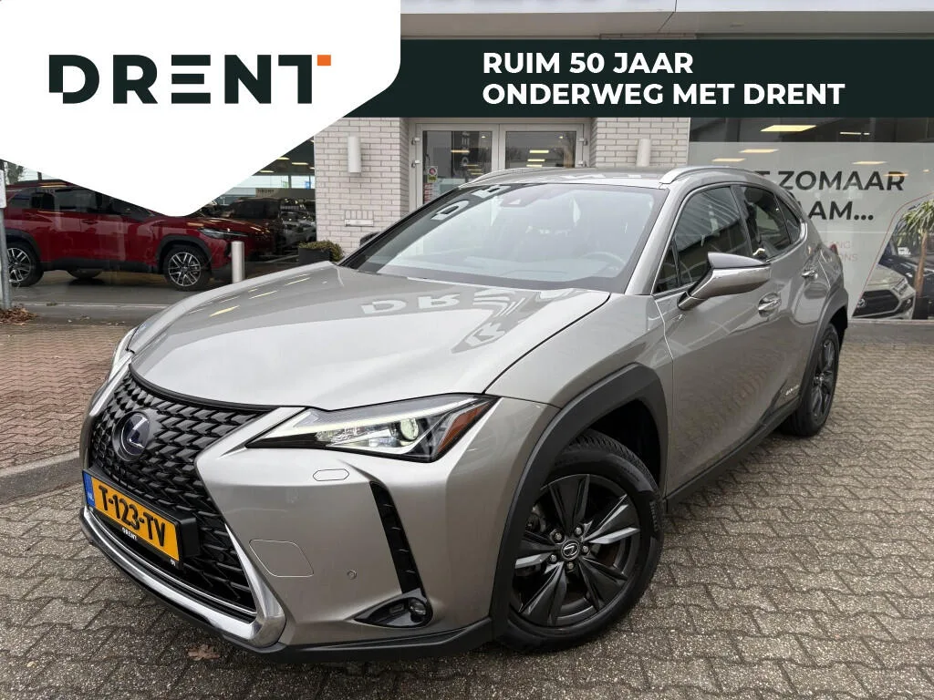 Lexus UX (2022) — foto 1