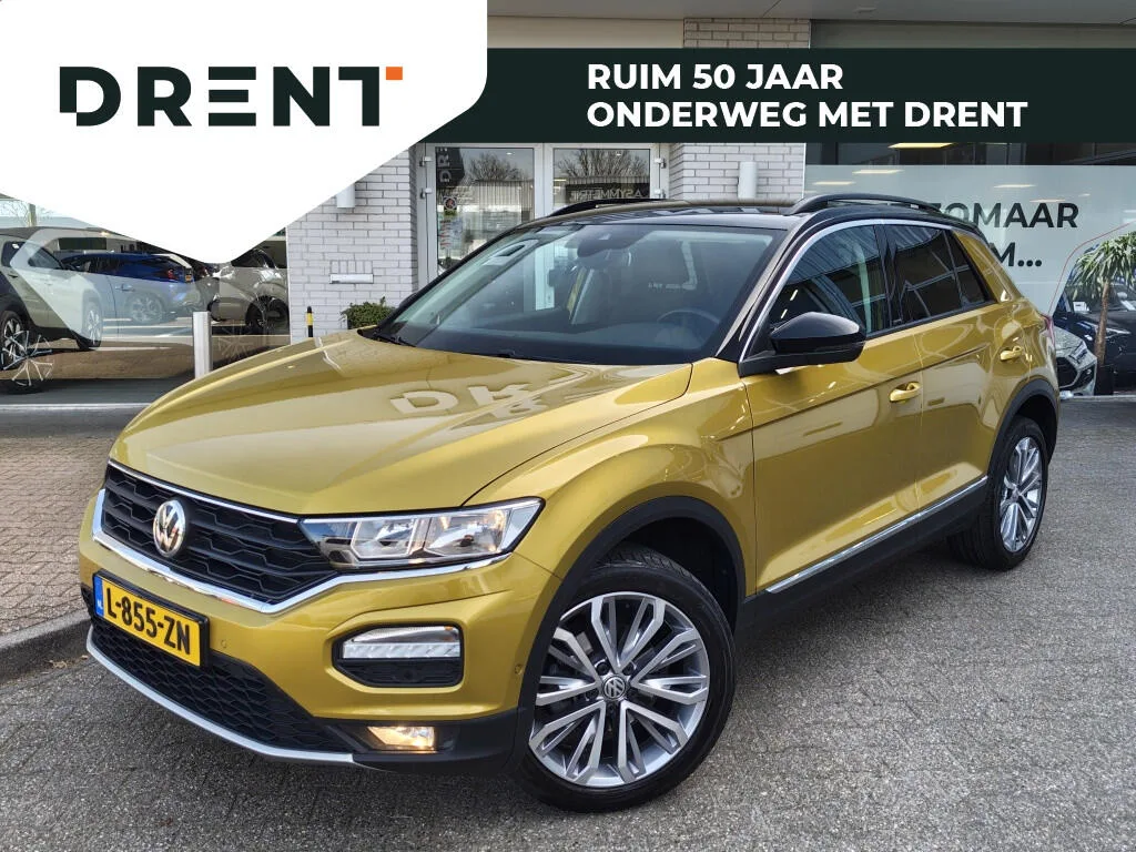 Volkswagen T-Roc (2019) — foto 1
