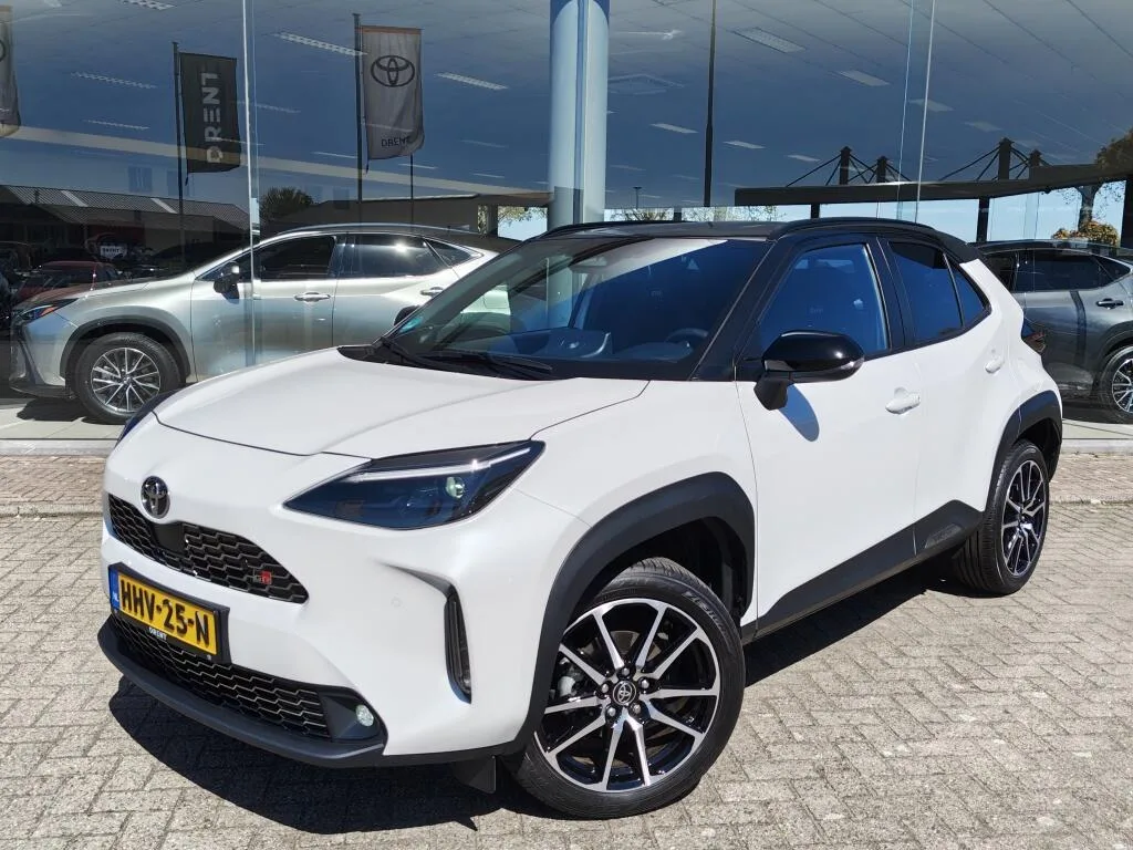 Toyota Yaris Cross (2024) — foto 1