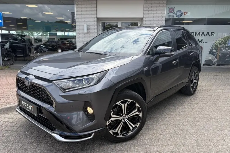 Toyota RAV4 (2022)