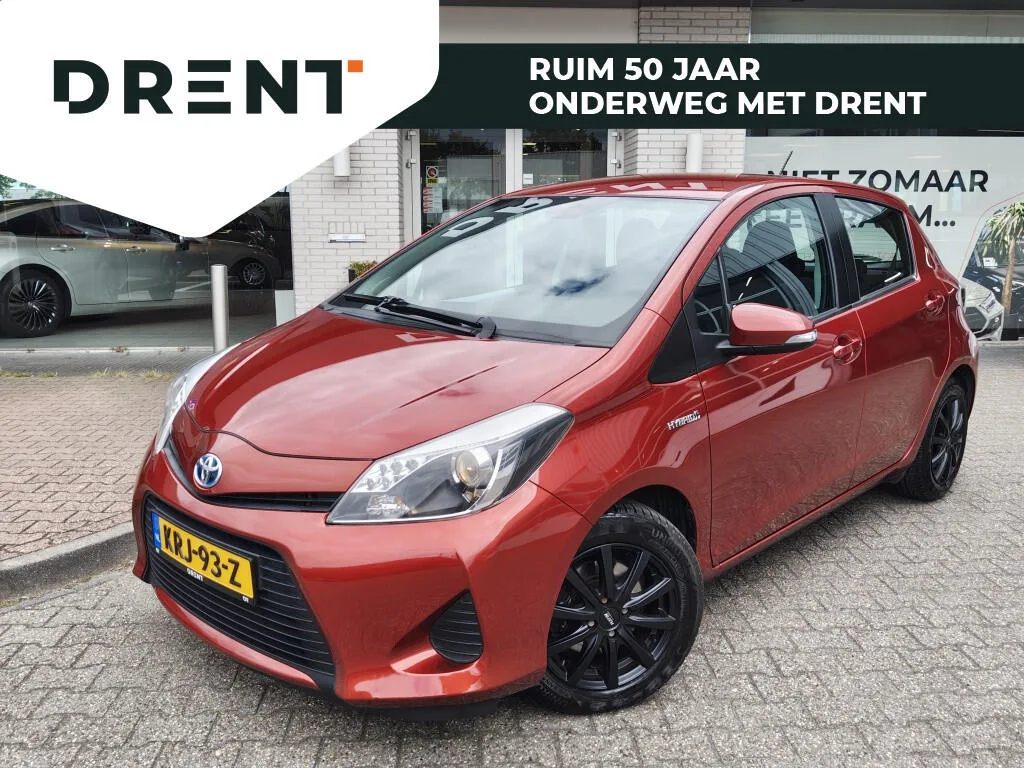 Toyota Yaris (2013) — foto 1