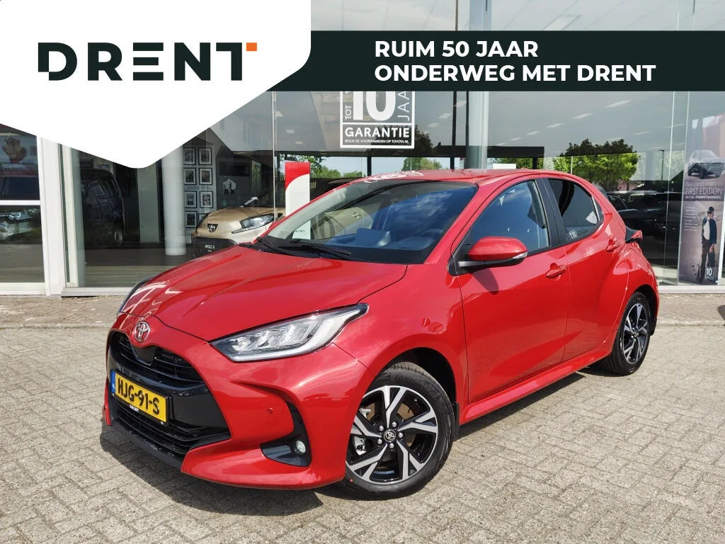 Toyota Yaris (2024) — foto 1