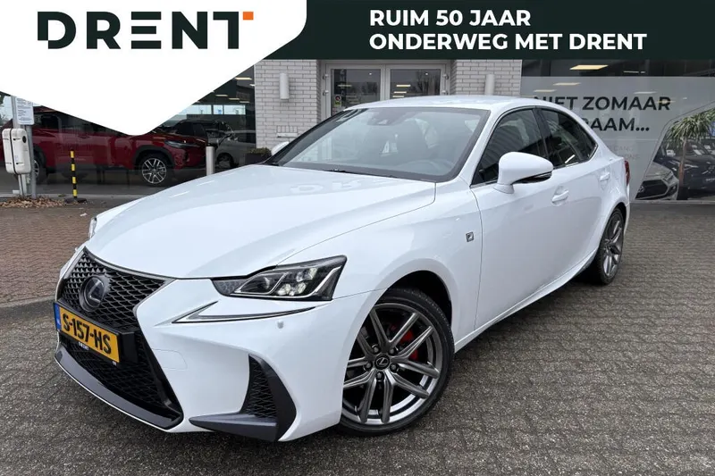Lexus IS (2018)