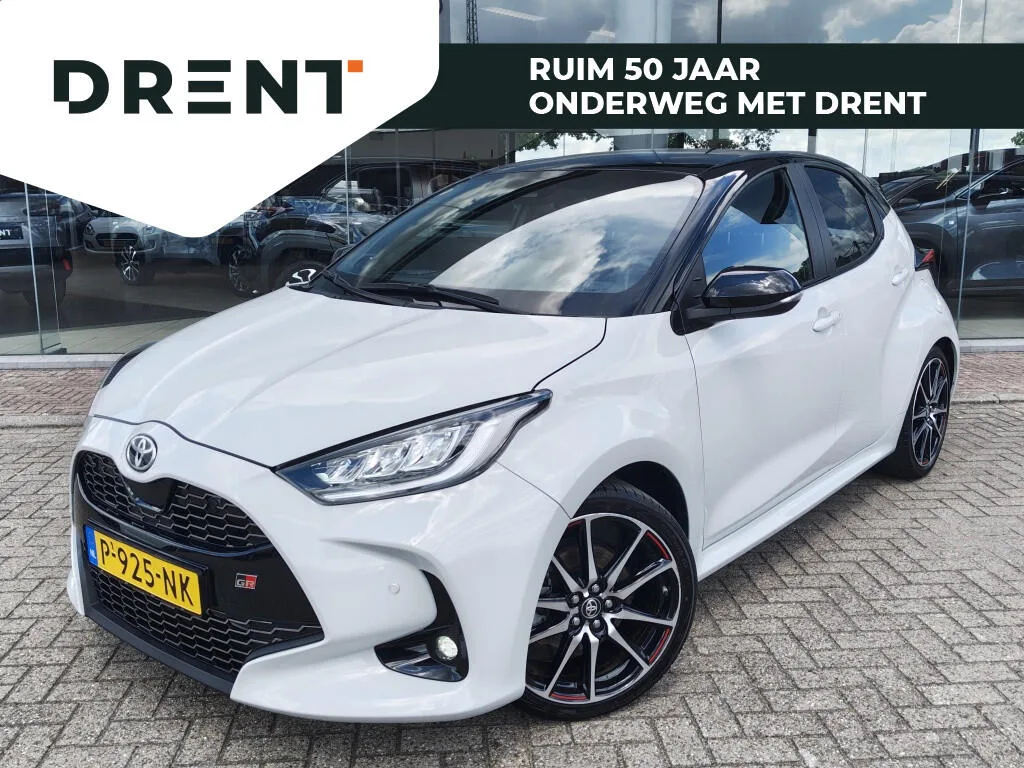 Toyota Yaris (2022) — foto 1