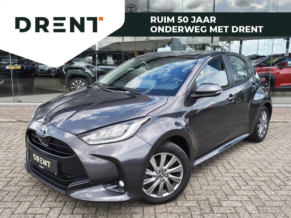 Toyota Yaris (2024) — foto 1