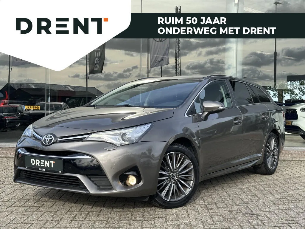 Toyota Avensis (2017) — foto 1