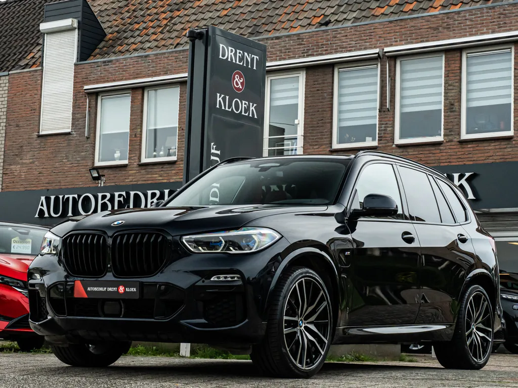 BMW X5 (2020) — foto 1