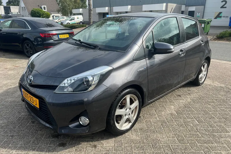 Toyota Yaris (2013)