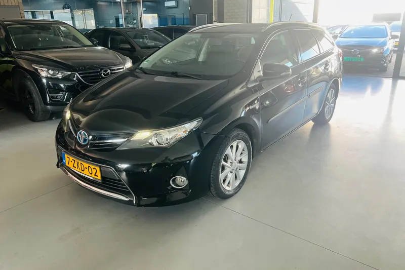 Toyota Auris (2015)