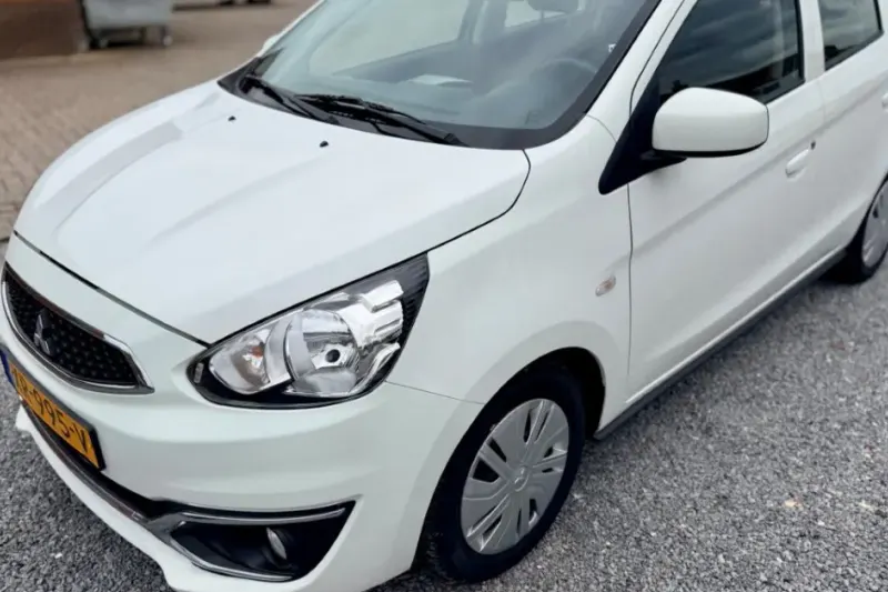 Mitsubishi Space (2019)