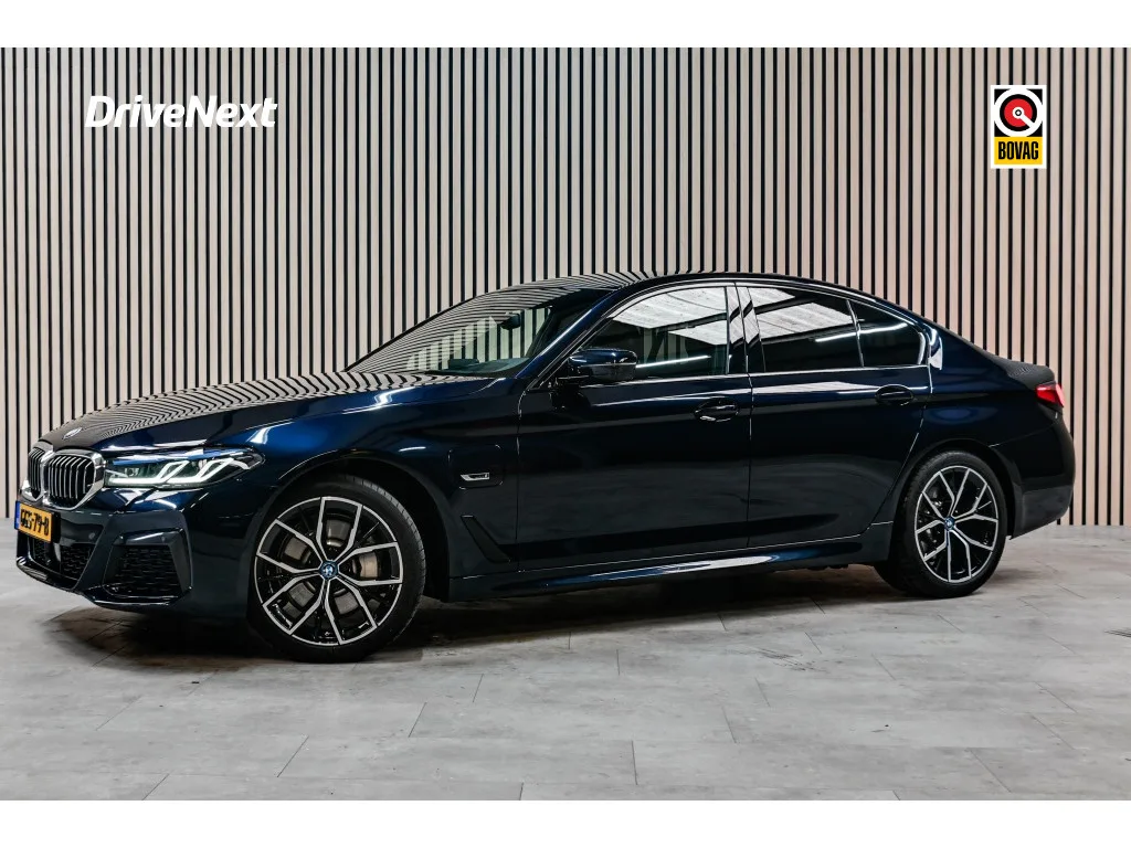 BMW (2022) — foto 1