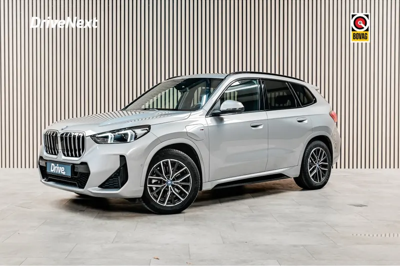 BMW  (2025)