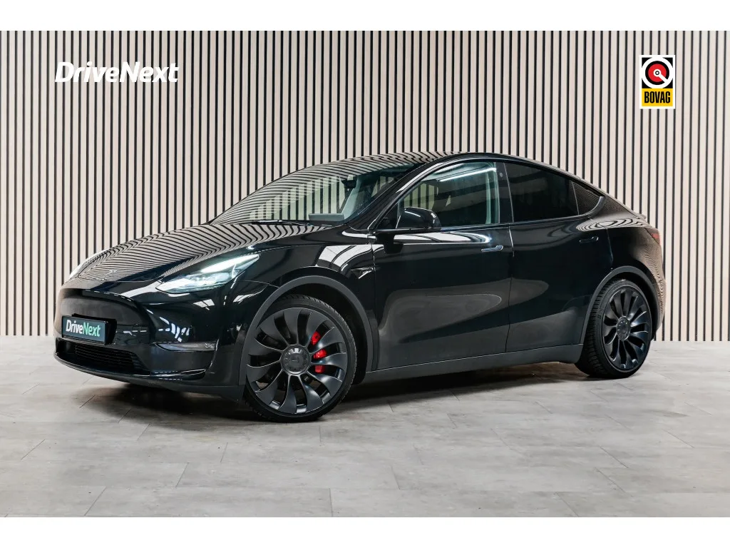 Tesla Model Y (2022) — foto 1