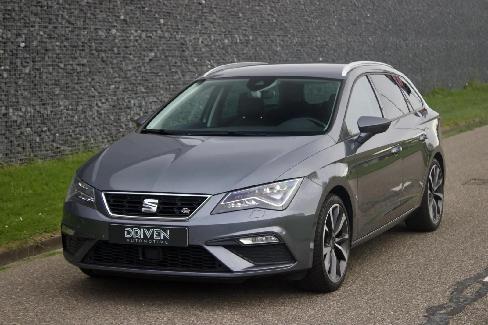 CUPRA Leon (2017) — foto 1