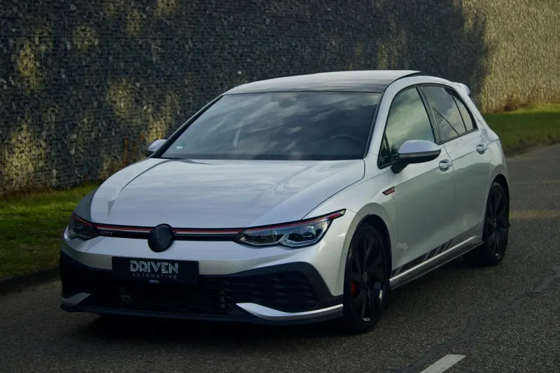 Volkswagen Golf (2021)