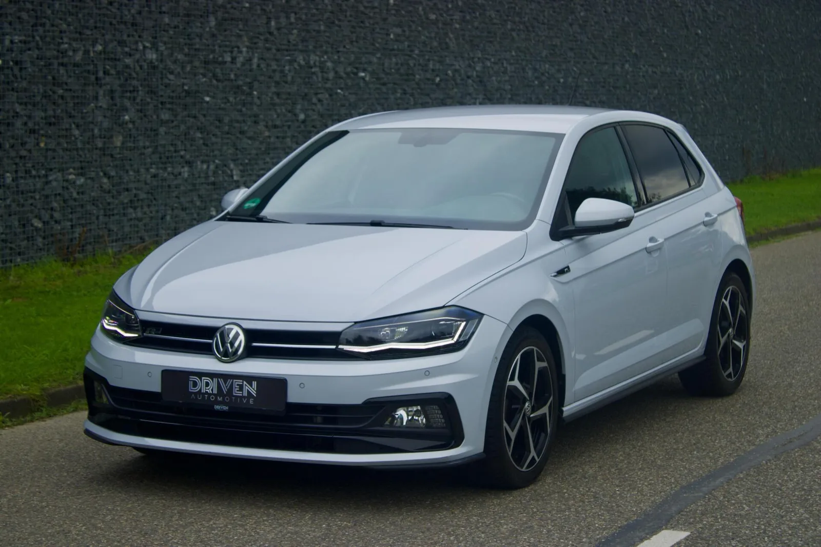 Volkswagen Polo (2018) — foto 1