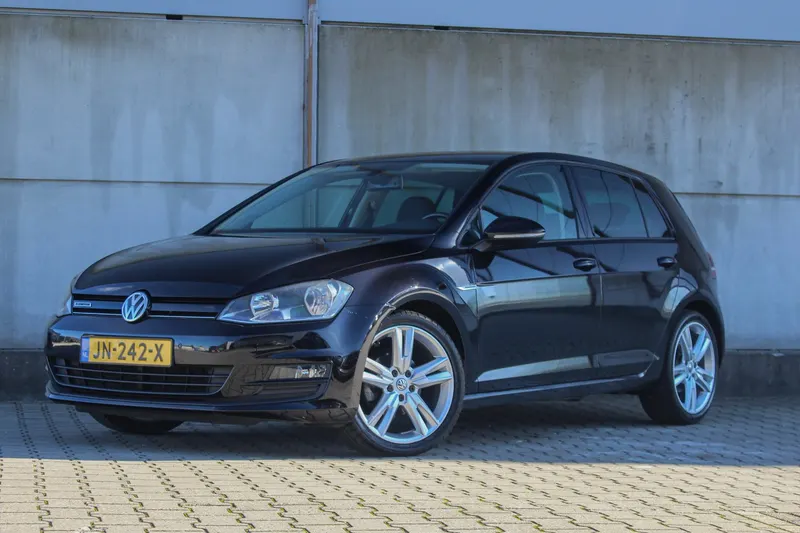 Volkswagen Golf (2016)