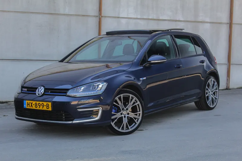 Volkswagen Golf (2015)