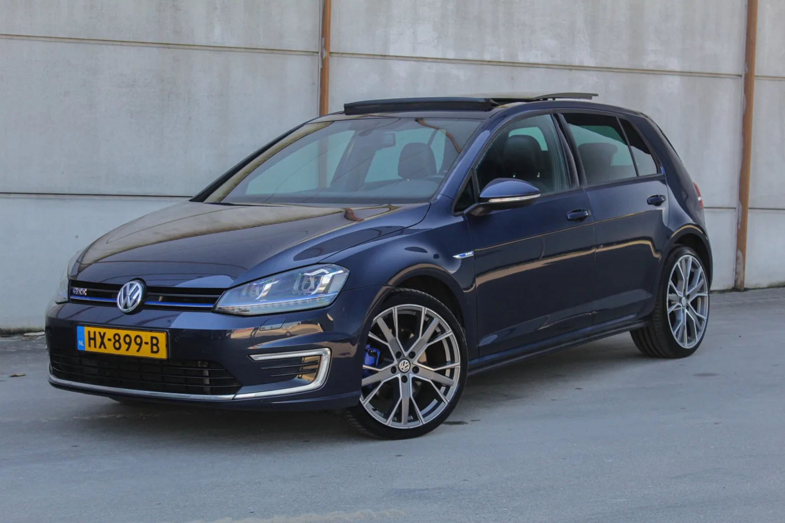 Volkswagen Golf (2015) — foto 1