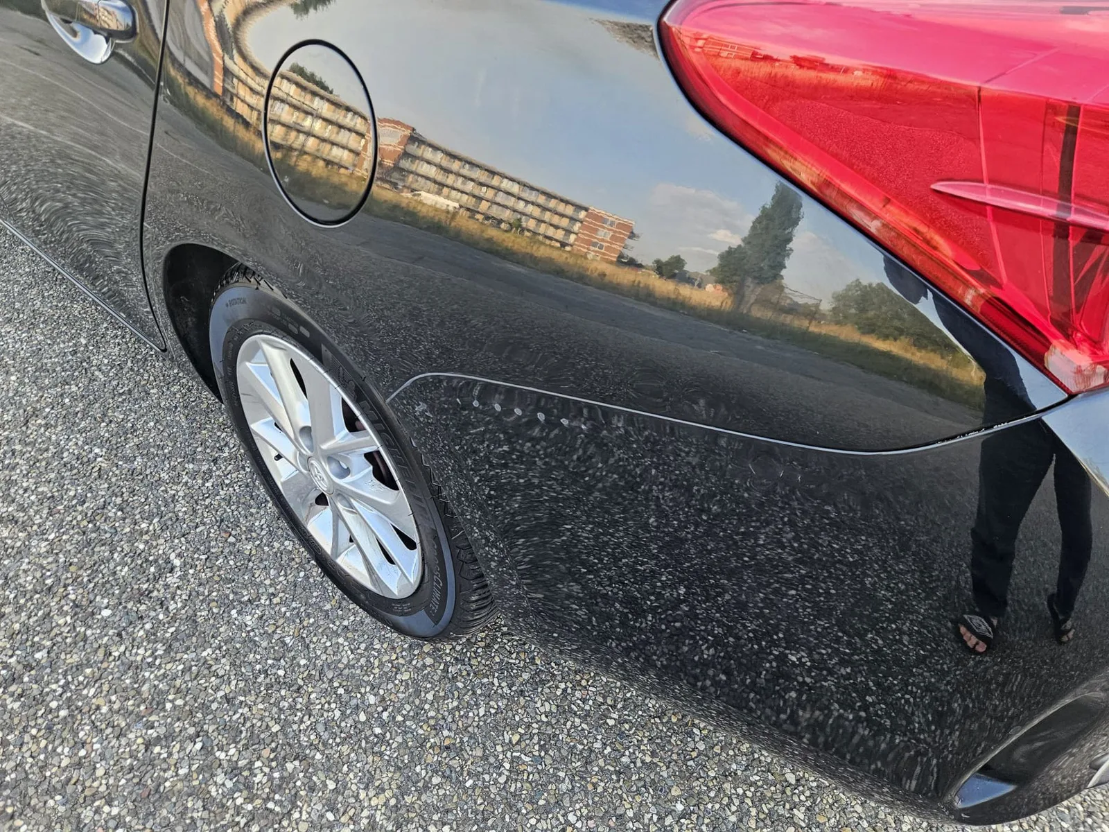 Toyota Auris (2014) — foto 1
