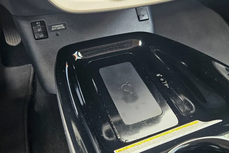 Toyota Prius (2018)