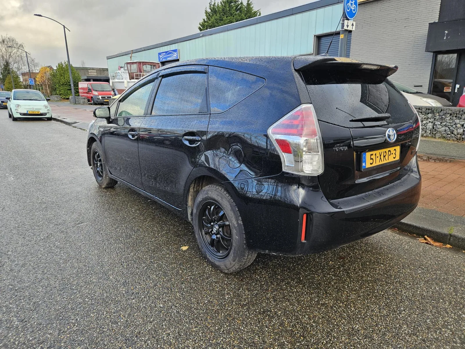 Toyota Prius (2012) — foto 1