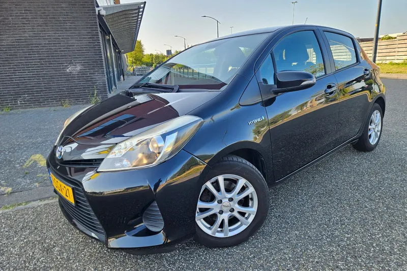 Toyota Yaris (2013)