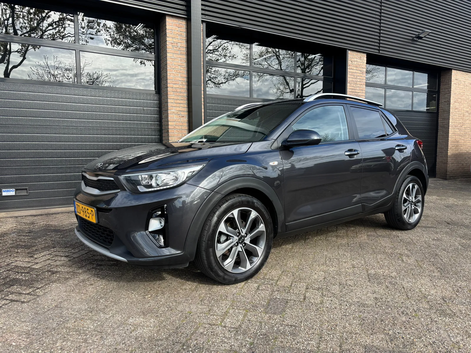 Kia Stonic (2019) — foto 1