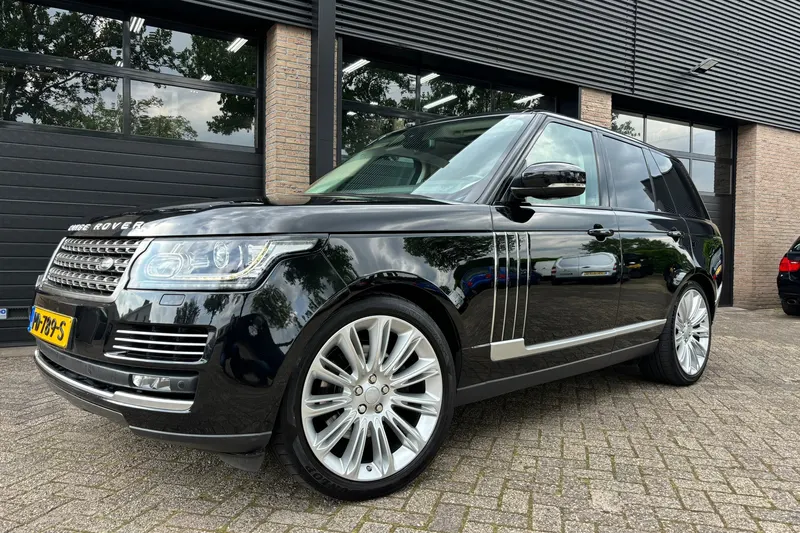 Land Rover Range Rover (2015)