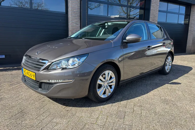 Peugeot 308 (2015)