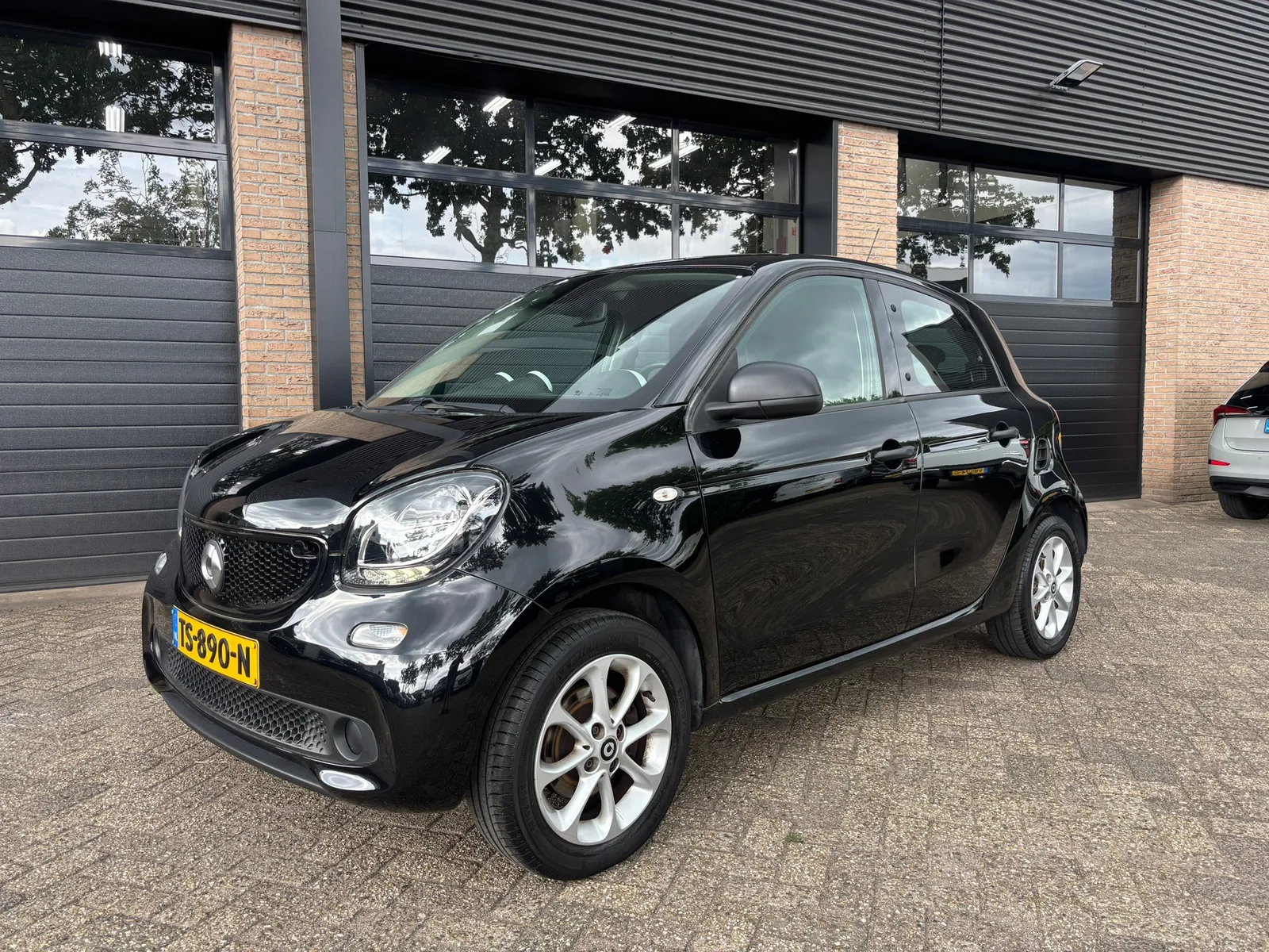 Smart Forfour (2018) — foto 1