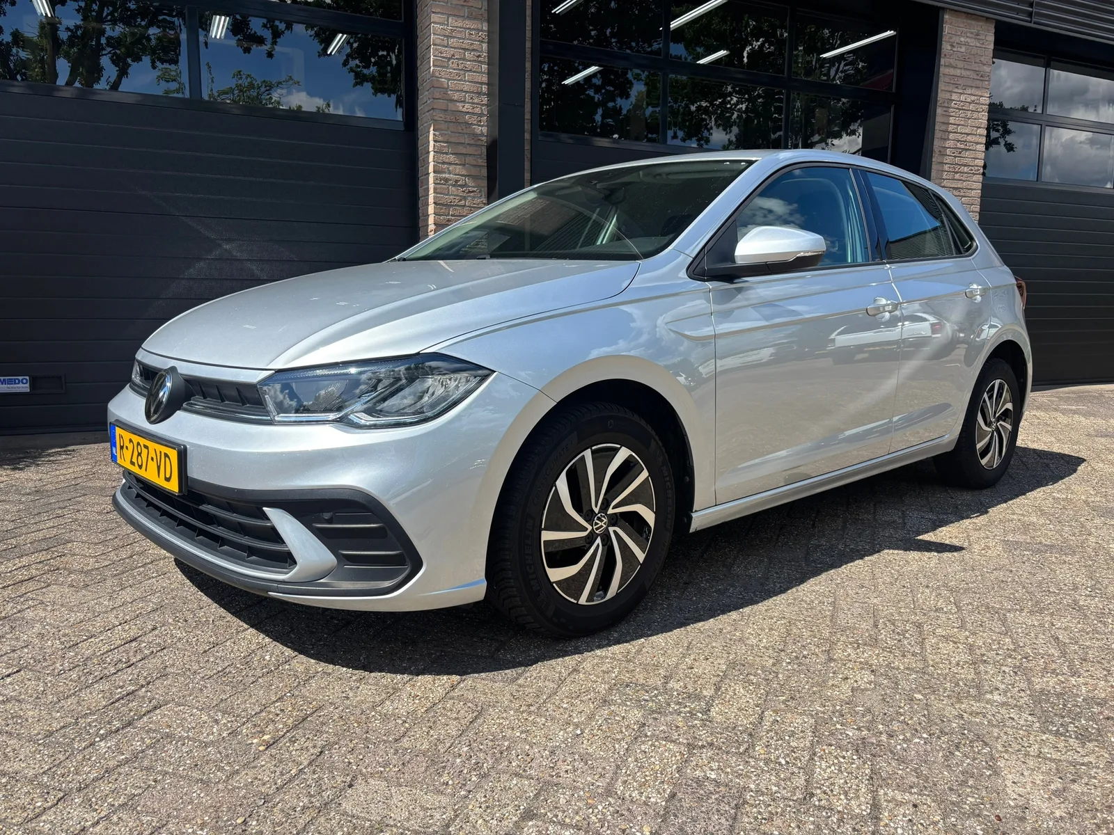 Volkswagen Polo (2022) — foto 1