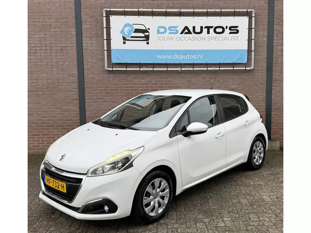 Peugeot 208 (2015) — foto 1