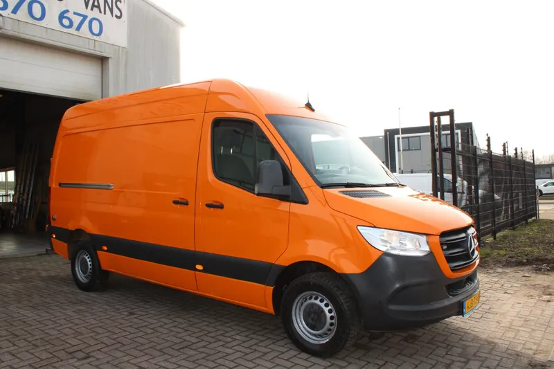 Mercedes-Benz Sprinter (2021)