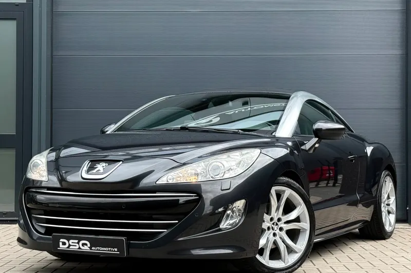 Peugeot RCZ (2011)