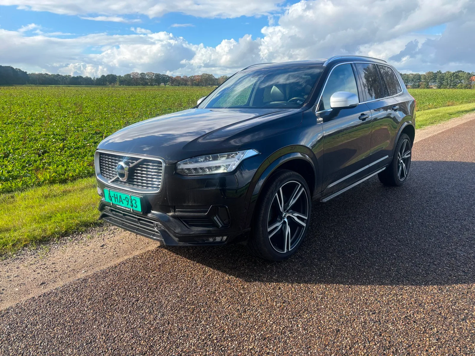Volvo XC90 (2018) — foto 1