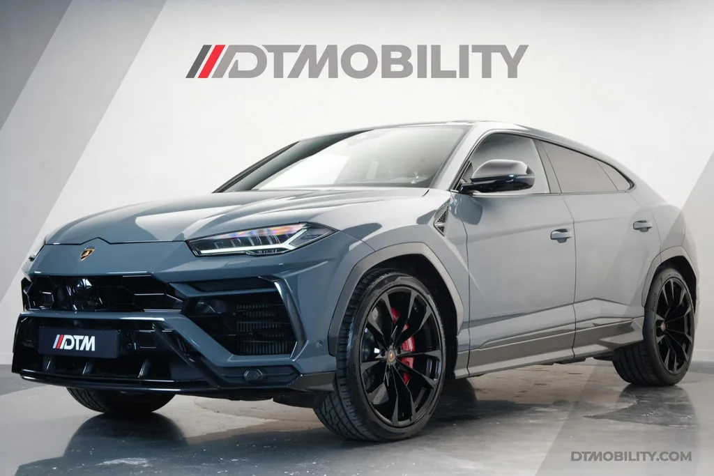 Lamborghini Urus (2022) — foto 1